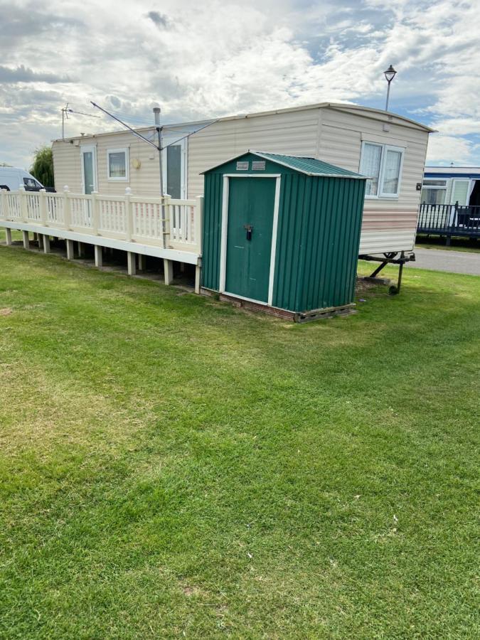 I13 The Chase Caravan Park インゴールドメルズ エクステリア 写真